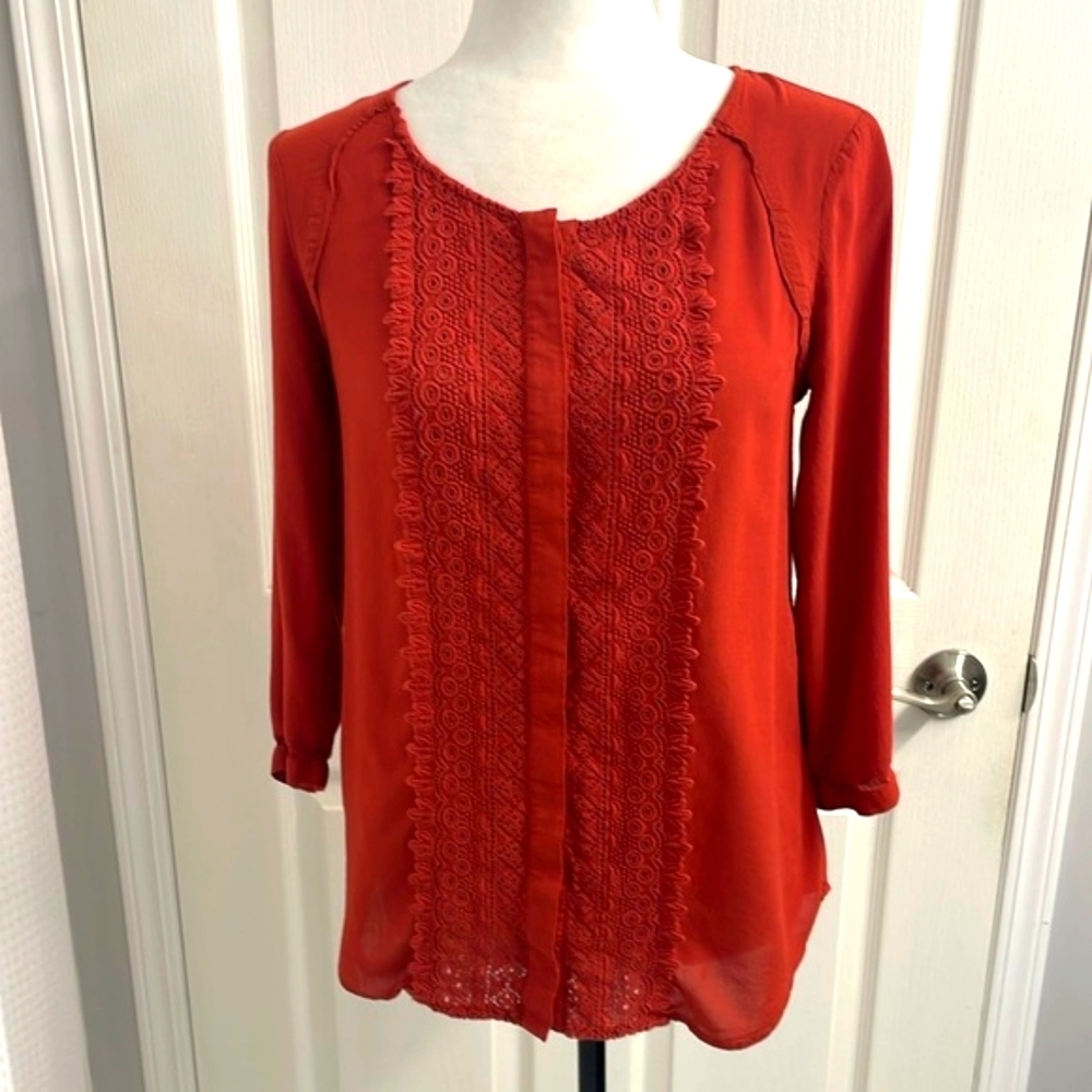 Anthropologie Maeve Burnt Orange 3/4 Sleeve Buttoned Blouse Crochet Lace Front